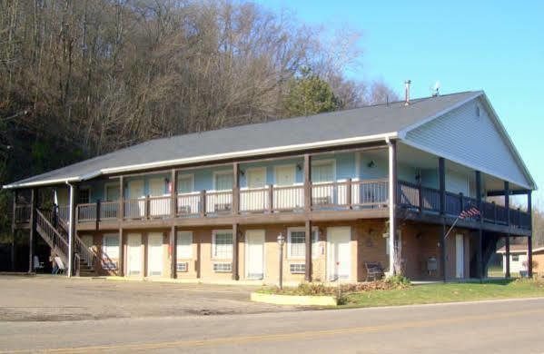Roscoe Motor Inn Coshocton Εξωτερικό φωτογραφία